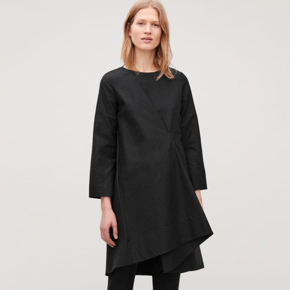 COS Dresses & Skirts - SALE! NWT COS Origami Black Dress 8